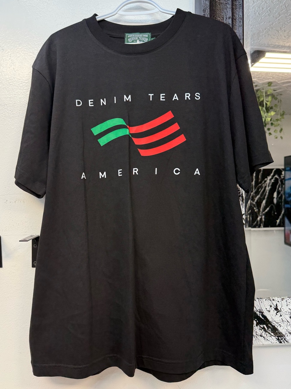 DenimTears America flag Graphic Tee - Black with Red & Green Print